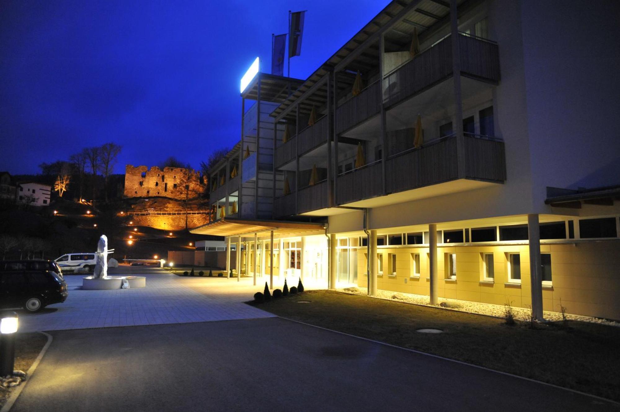Gesundheitsresort Bad St. Leonhard Bad Sankt Leonhard im Lavanttal Esterno foto